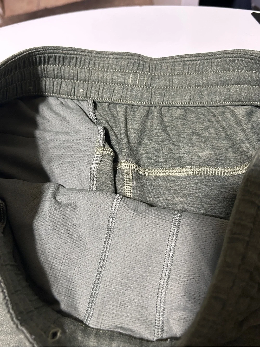 lululemon athletica soft jersey tapered pant medium